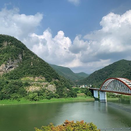 Danyang Rio 127 Guesthouse エクステリア 写真